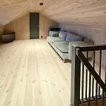 Prázdninový dům Modern With Ski-inout Near Birken Trails