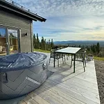 Modern With Ski-inout Near Birken Trails * Rena