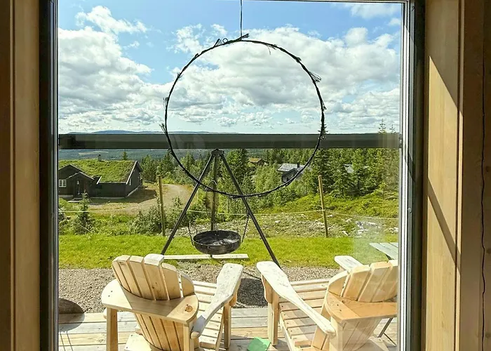 Modern With Ski-inout Near Birken Trails Rena